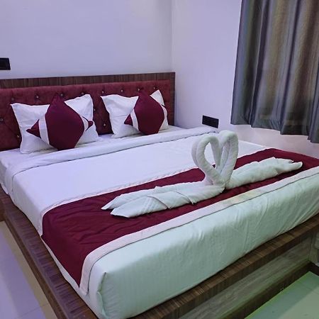 Hotel Shri Sai International, Sitamarhi Dumra Ngoại thất bức ảnh