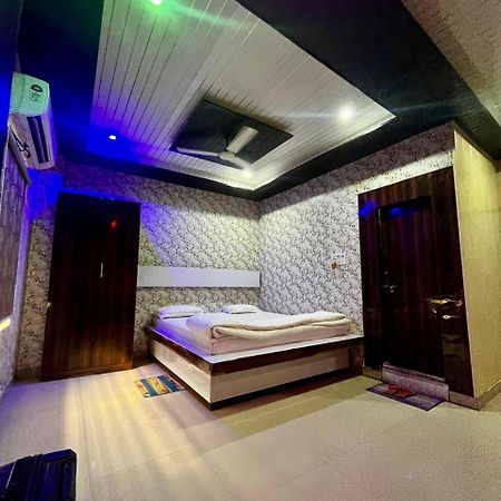 Hotel Shri Sai International, Sitamarhi Dumra Ngoại thất bức ảnh